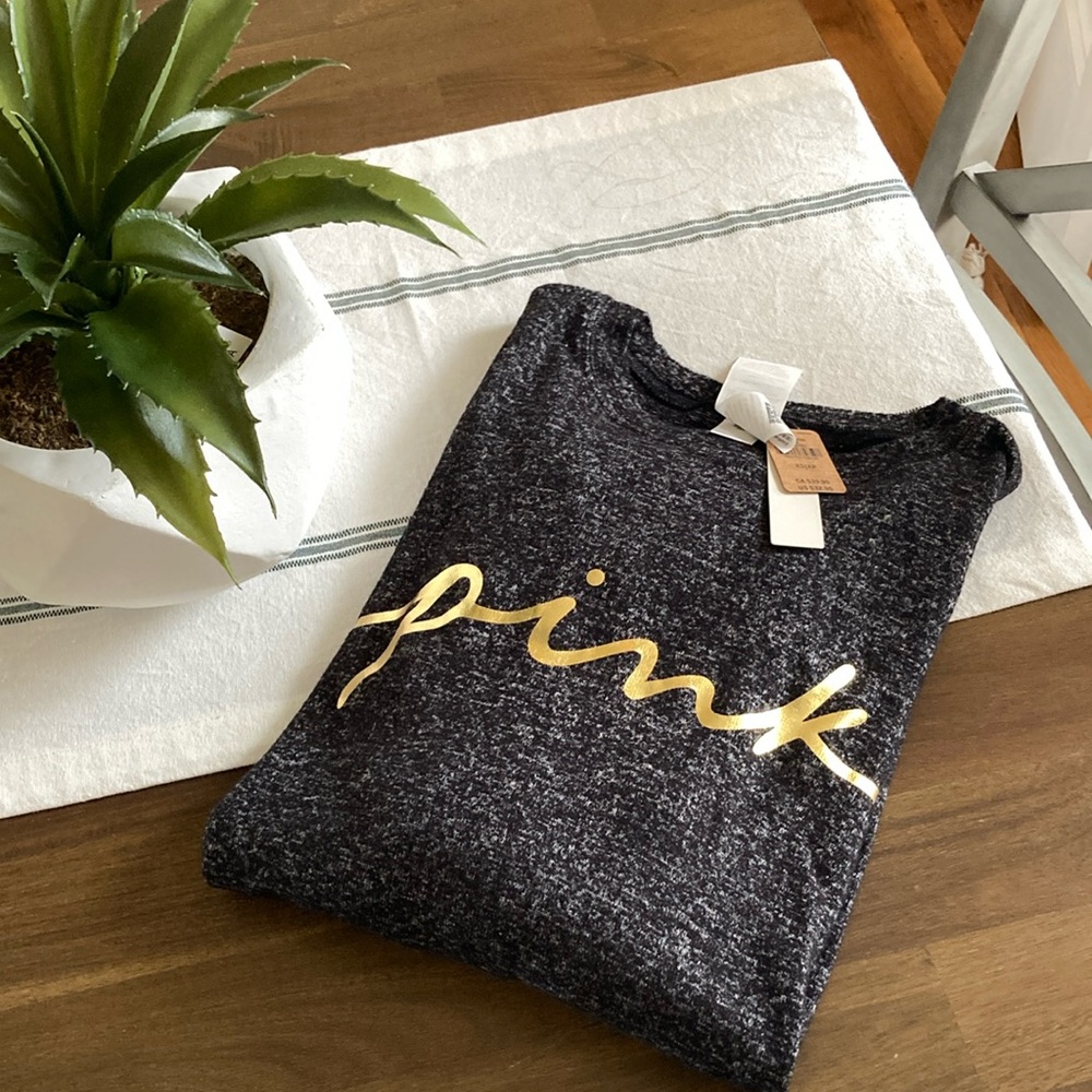 Pink from Victorias Secret Nice shirt dark grey new XS